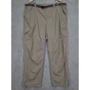 Columbia Mens Omni-Shade Cargo Hiking Pants Tan Beige Size 46x32 Sun protection